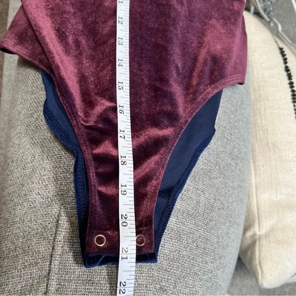 Forever 21 Velour Velvet Color-block Striped Bodysuit Sz M - Picture 5 of 7
